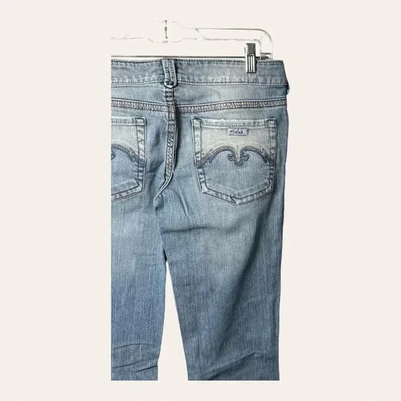 0825. SILVER JEANS DENIM JEANS FLARE LEG SIZE 27 LIGHT WASH DENIM IN COLOR - Picture 8 of 10